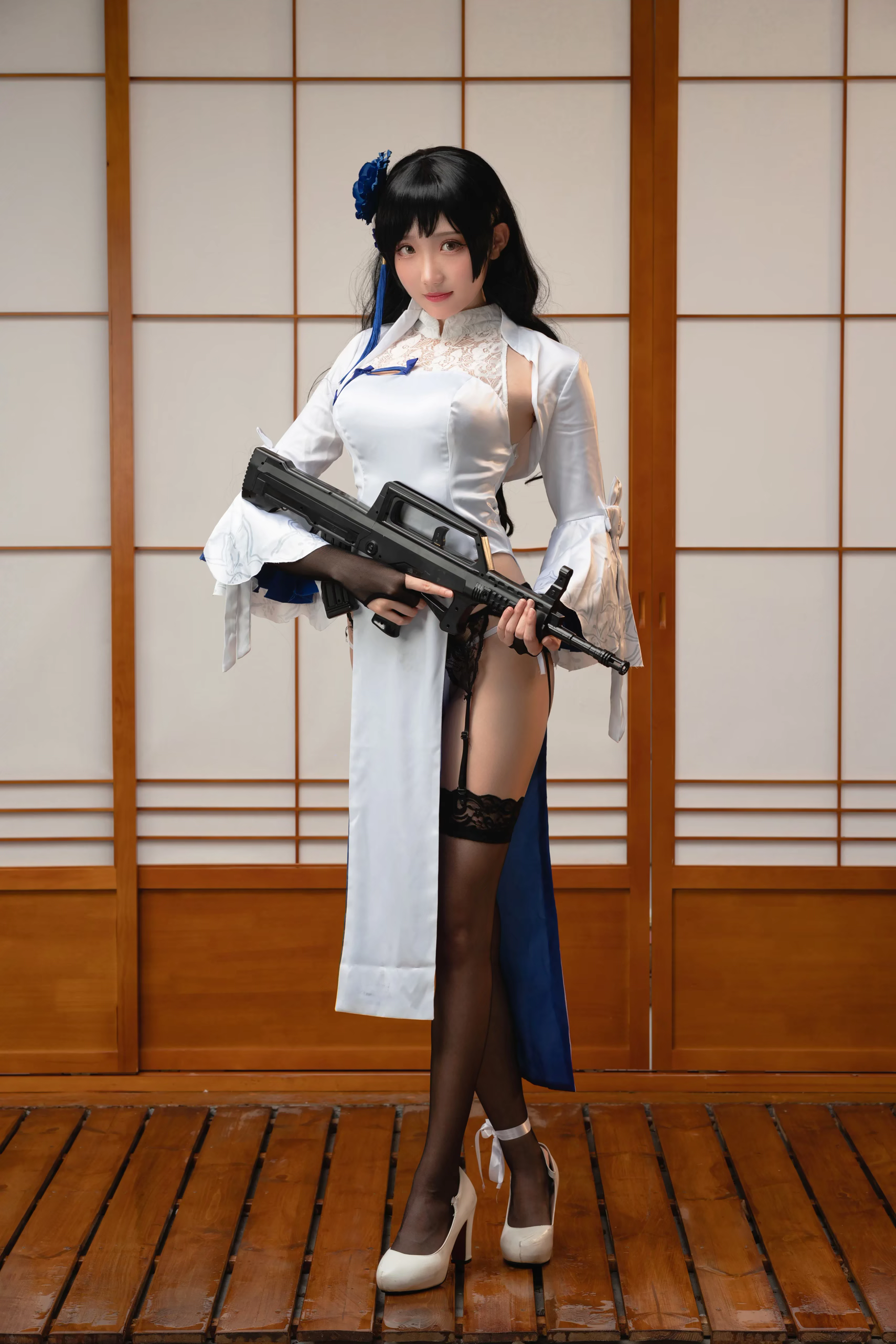 [Cosplay] Guaxi Jiang - NO.069 Girls Frontline 95 Style Yu Linglong [20P-116MB]