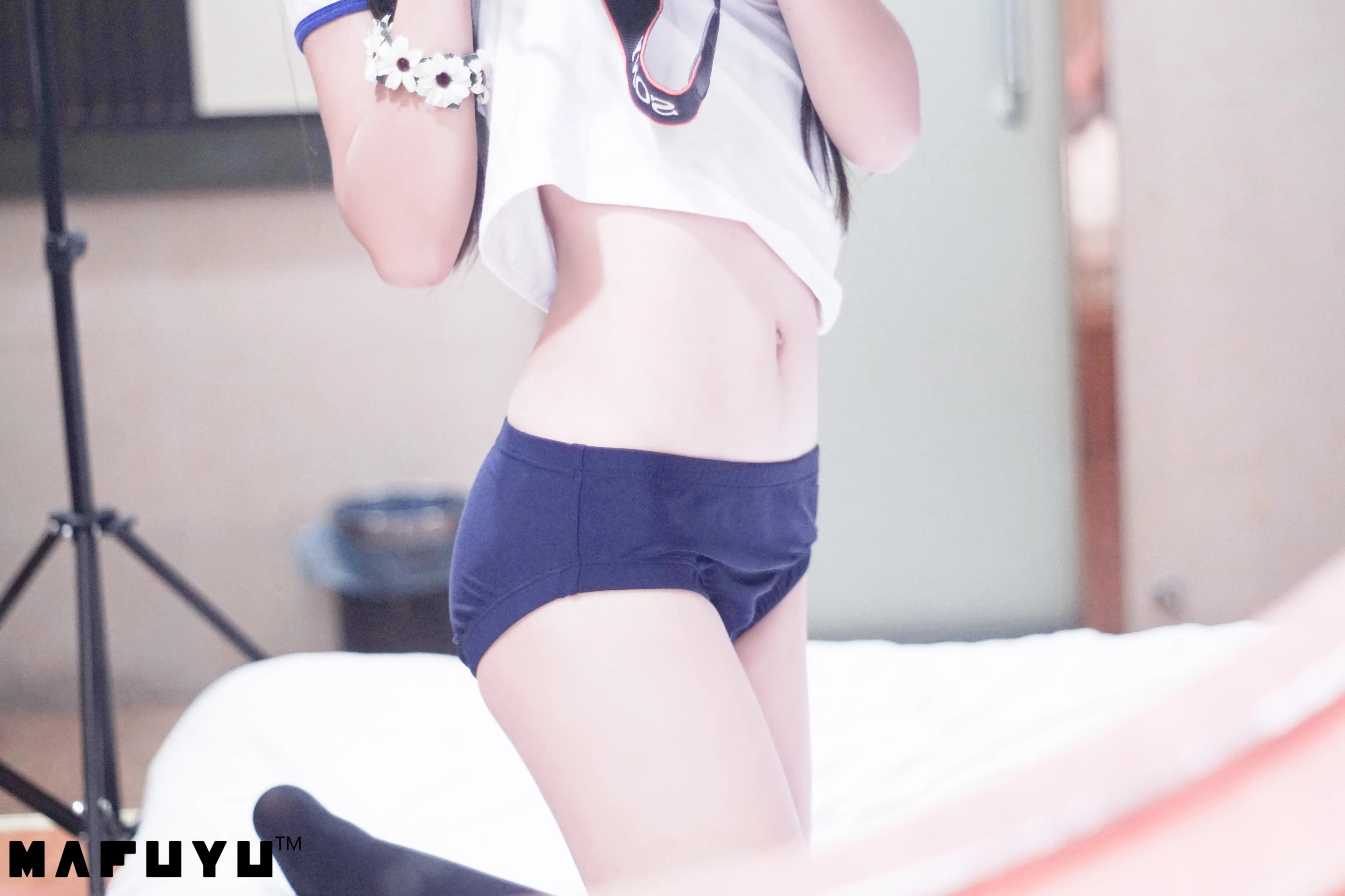 [COSPLAY] Kamikazuka Matsuhiro - NO.017 Stockings with milk tea [5P1V-1.04GB]