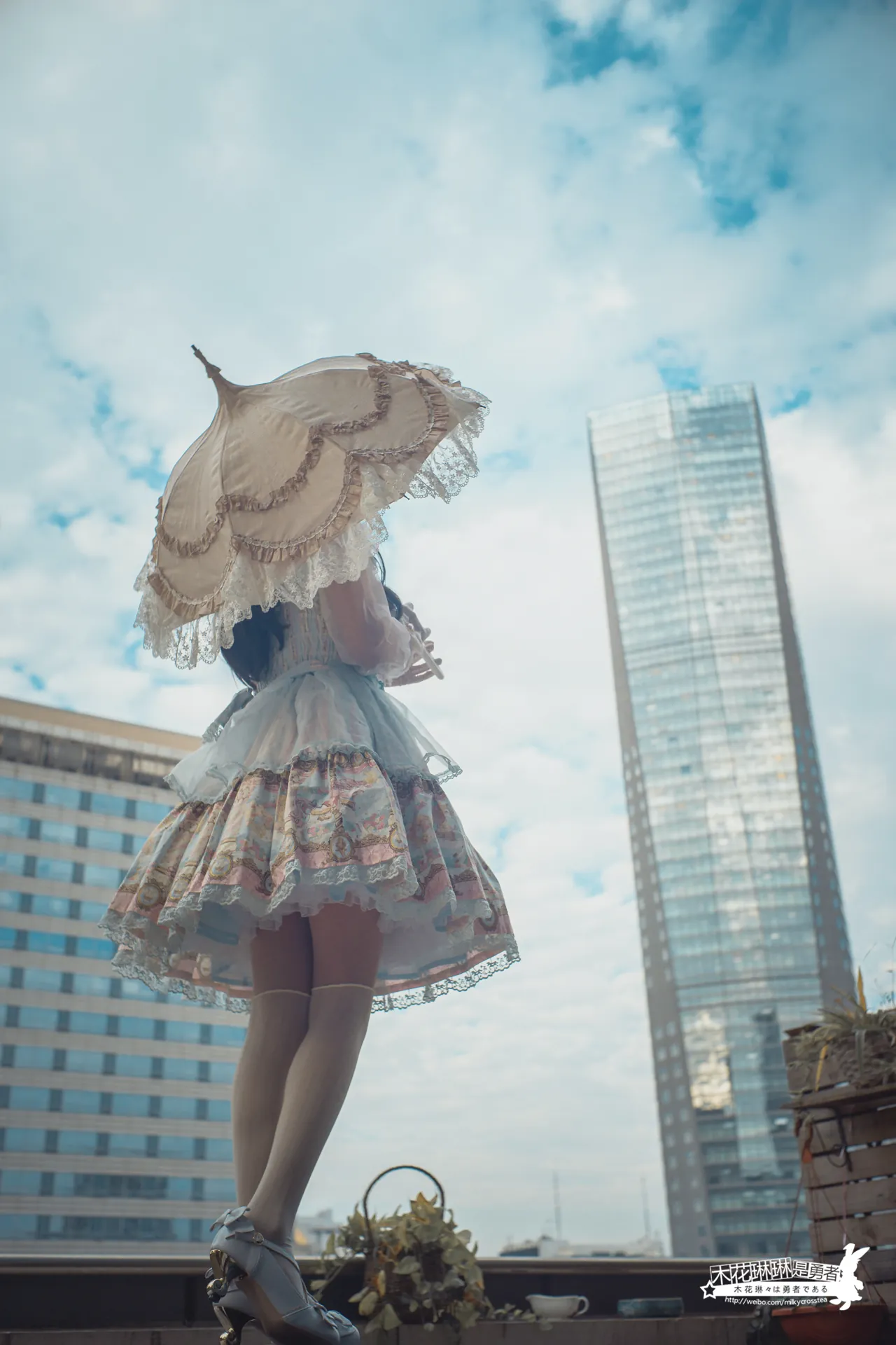 [COSPLAY] Mu Hualinlin is a brave man - NO.035 Sky KillingÂ·Sample [35P2V-267MB]