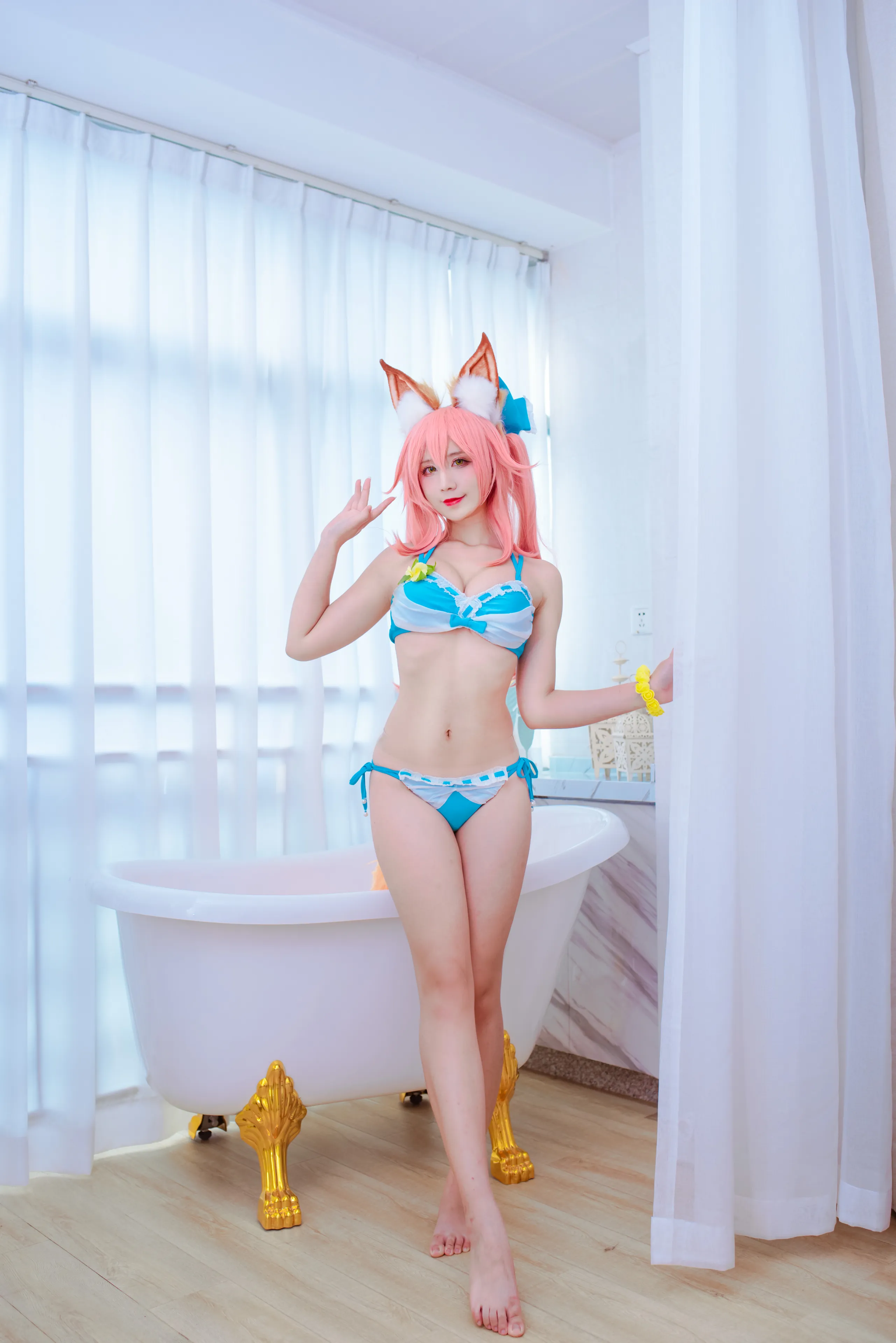 [COSPLAY] Tamamomae swimsuit