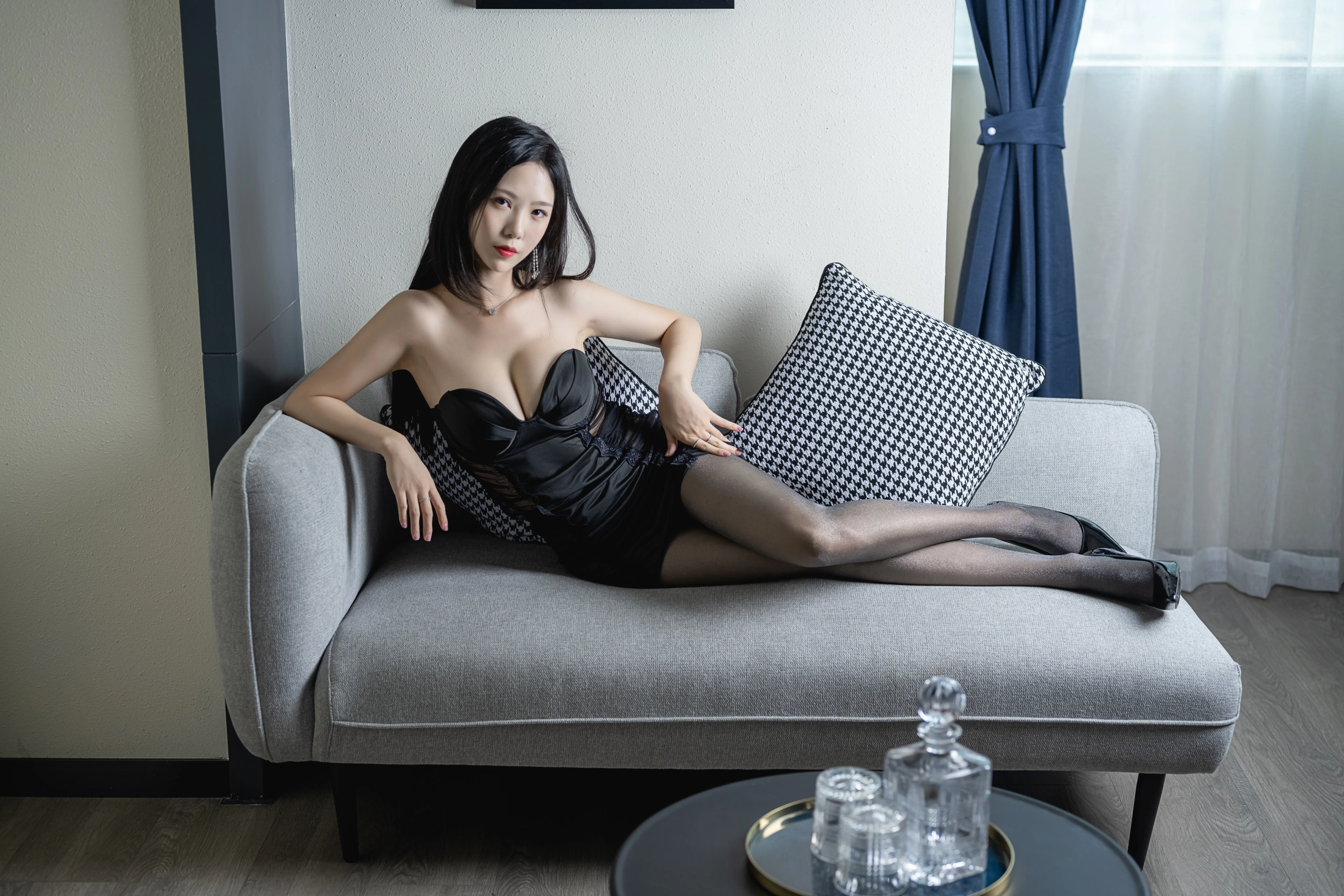 [COSPLAY] Dou Niang-Li Shi-NO.080 Socialite [54P-1.09GB]