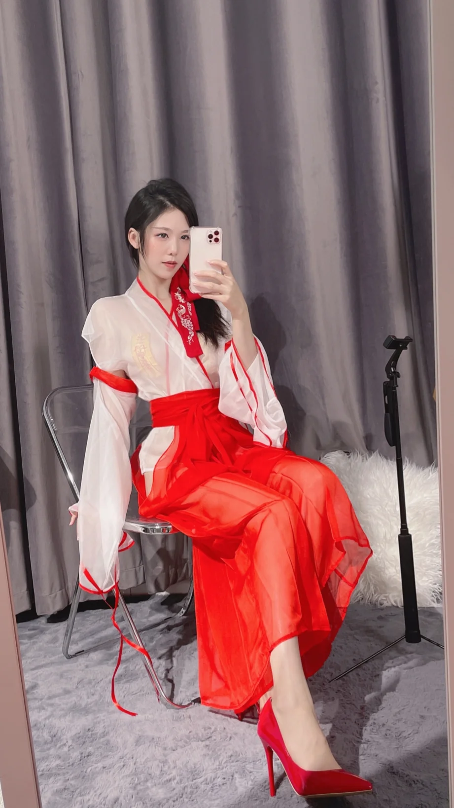 [COSPLAY] Dou Niang-Li Shi - NO.110 Self-photographed Evil Exorcist [32P-42MB]