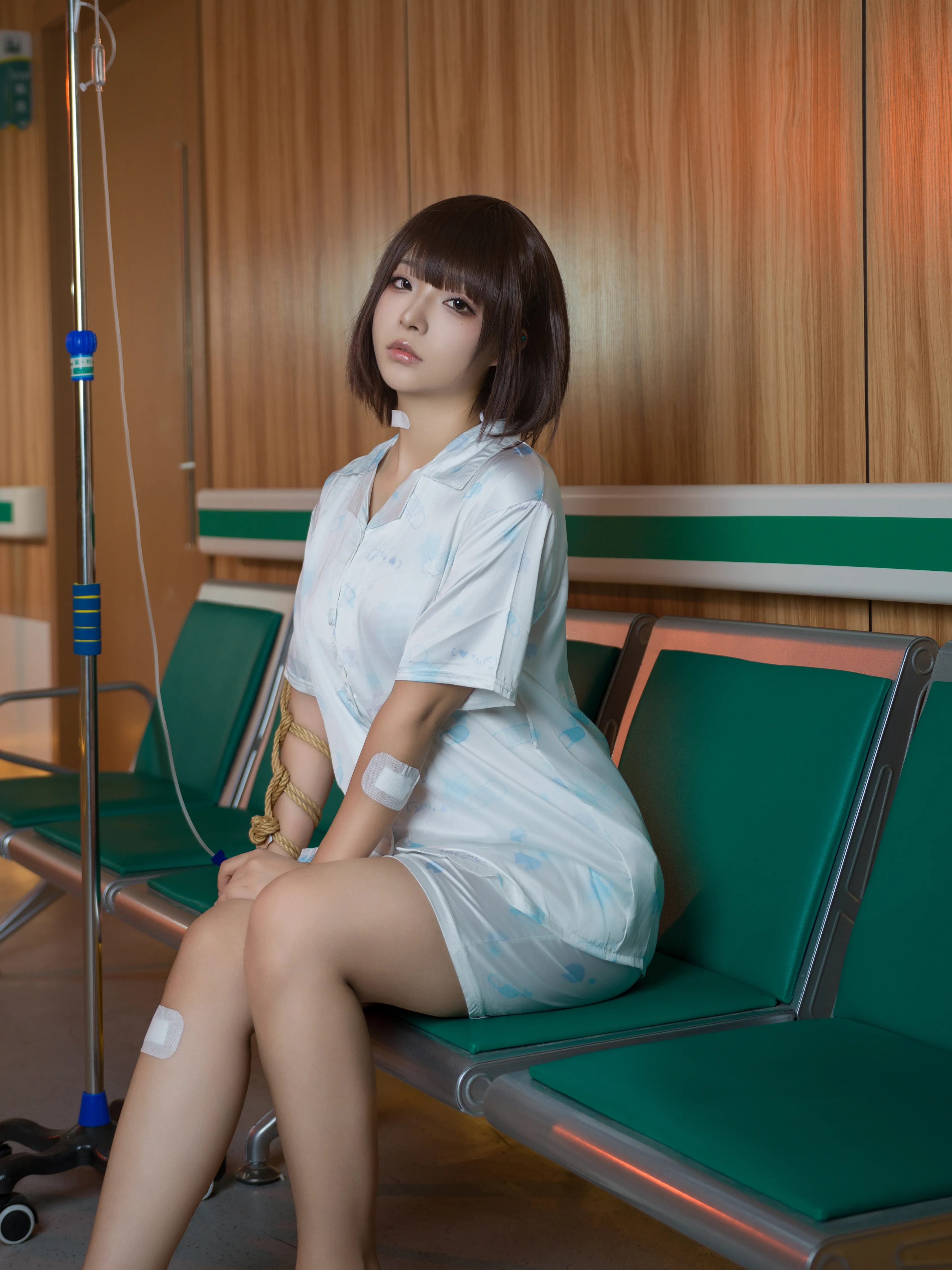 [COSPLAY] yuuhui Yuhui - NO.053 Patients [111P-942MB]
