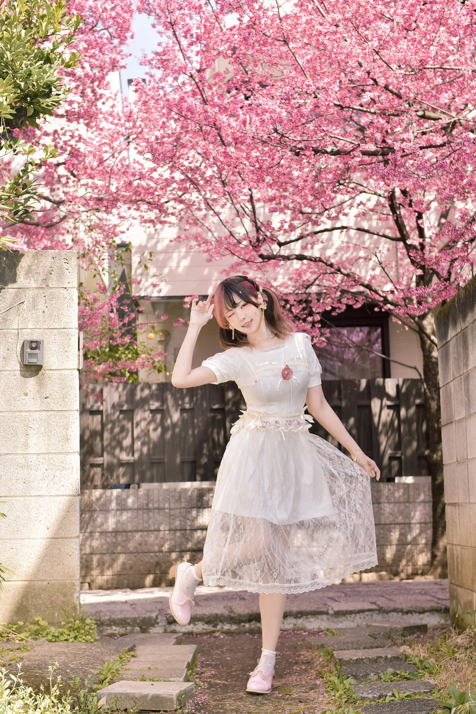 [COSPLAY] April Set A 2025 [25P 4V]