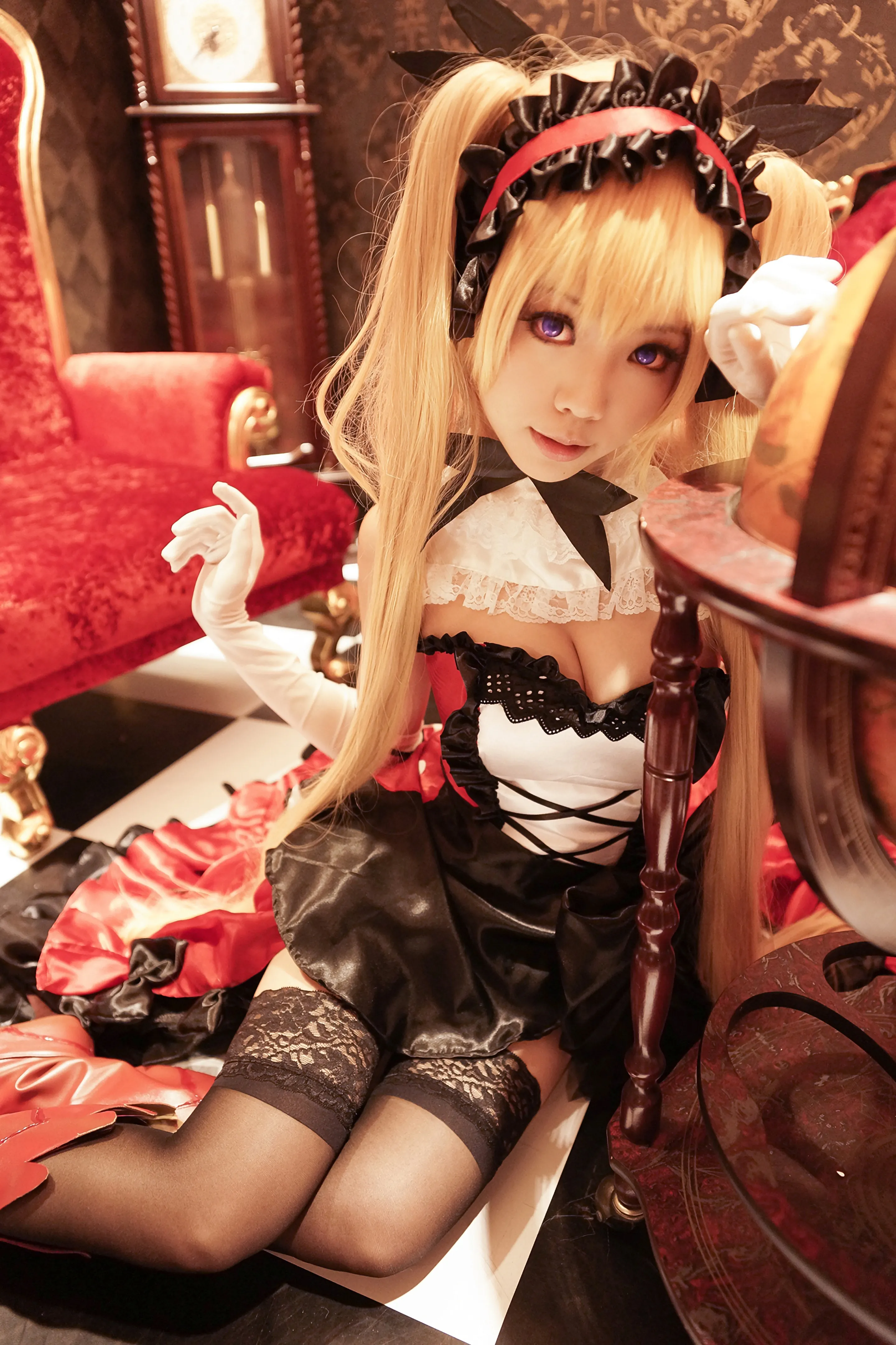 [COSPLAY] ElyEE - NO.028 Red and Black Afternoon Tea [7P-17MB]