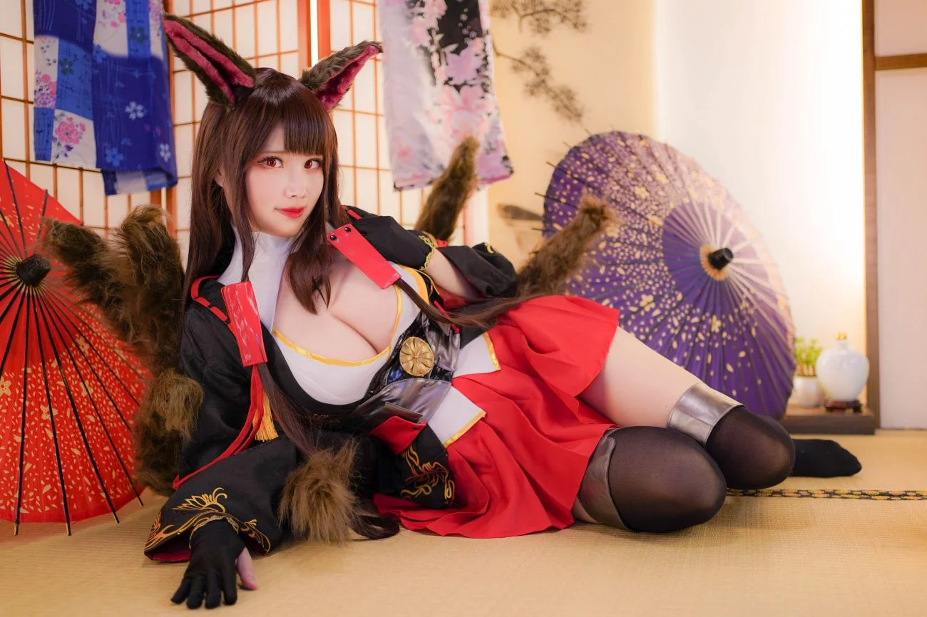 Ảnh trong bộ sưu tập Kaya Huang Akagi (Azur Lane)