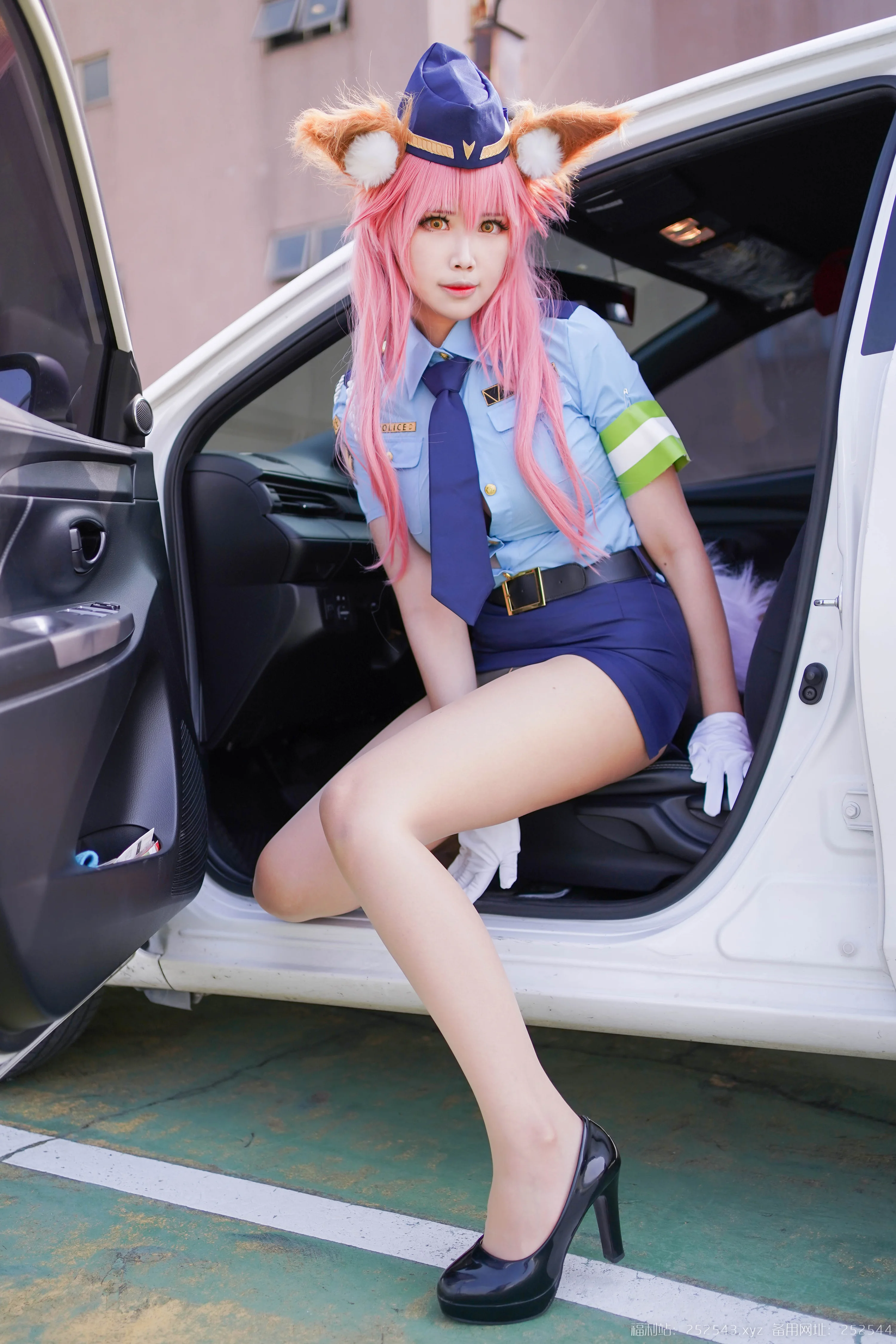 Ảnh trong bộ sưu tập Kaya Huang Tamamo Police