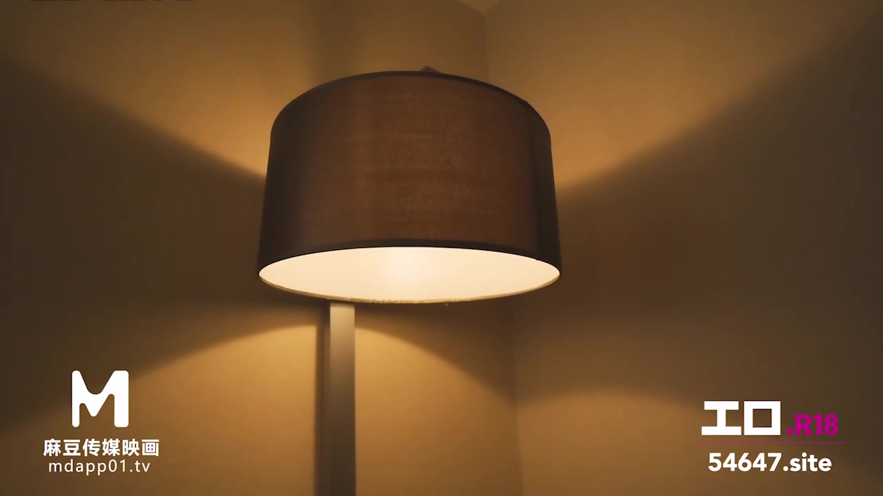 [ChinaAV] MDX-0049 Sau một lúc bị sỉ nhục và tra tấn, cô đã đầu hàng sau khi bị trói và huấn luyện về Cỏ Cuồng Nộ-Thần Nana