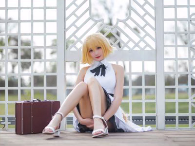 [Cosplay] Guaxi Jiang - NO.021 Joan of Arc's third anniversary white dress [20P-80MB]