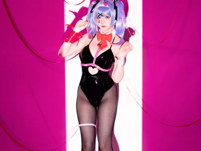 [COSPLAY] Star of the Dragon - NO.206 May 2024 Plan B Hatsune Miku Rabbit Hole [85P2V-3.2GB]