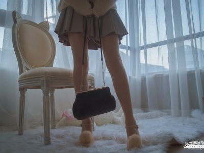 [COSPLAY] Mu Hualinlin is a brave man - NO.031 Nightclub 2 [46P2V-1.05GB]