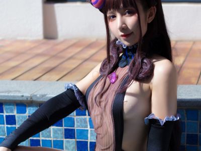 [COSPLAY] Purple-style swimsuit