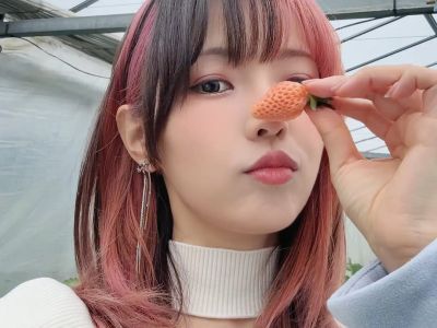 [COSPLAY] ElyEE sub-NO.152 Strawberry Picking Date [34P2V-128MB]