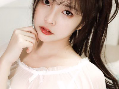 UNTRANSLATED_UNTRANSLATED_Aunt Su Yanyan - NO.001 White cat ear headdress [10P-15.86MB].zip