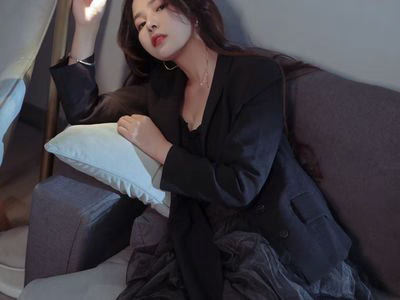 UNTRANSLATED_UNTRANSLATED_Aunt Su Yanyan – NO.012 Black Royal Sister Style Elephant [31P-267MB].zip