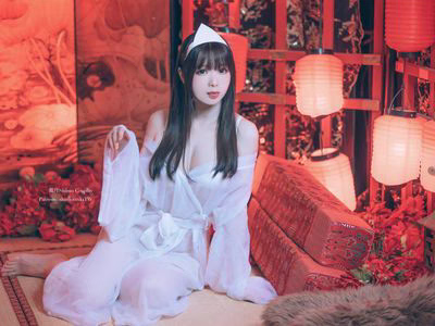 Frost Moon Shimo NO.022 Halloween [19P-286MB].zip