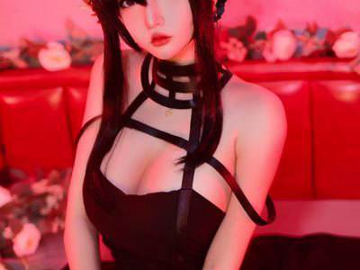 Potato Godzilla NO.099 Yor Forger[30P-130.3M].zip