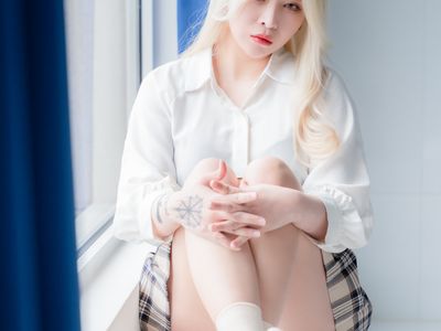 YUNA - No.035 Blouse & Bloomers [101P 2.18GB].zip