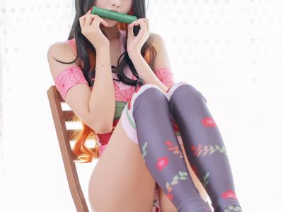 YUNA - No.038 Saint Photolife -Nezuko x Shinobu [34P -465M].zip