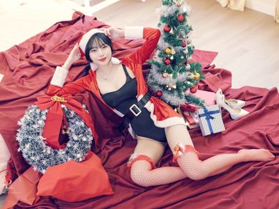 YUNA - No.049 Saint Photolife - Yuna -Vol.24 Merry Yuna ’s Xmas [64P+1V 392MB].zip