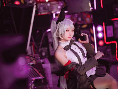 Guaxi Jiang - NO.070 Girls Frontline FN-57 Five-seveN [22P-127MB].zip