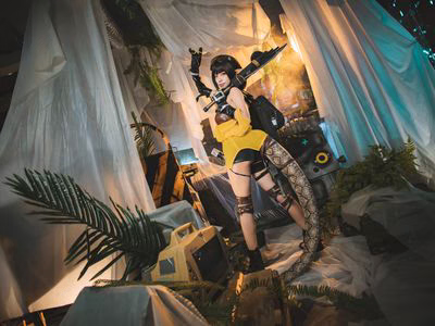 Three No Human Type NO.002 Anaconda One [22P 249MB].zip