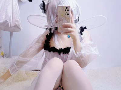 Yi Miaojun_Nya – NO.009 Azur Blue Route Little Guanghui [19P-70.9M].zip