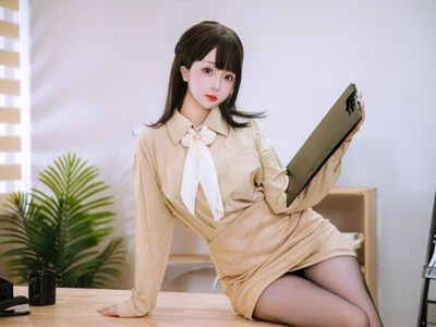Hinaka - NO.155 Secretary [181P-1.29GB].zip