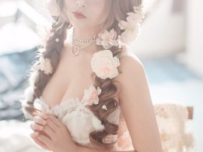 rioko Liangliangzi - NO.067 Huajiantu [45P8V-1GB].zip